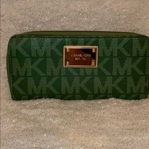 Green zippy wallet